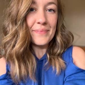 Meet your Posher, Jennifer